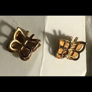 Vintage NIB Gold Gentle Butterfly 3D 1979 Pierced Stud Earrings